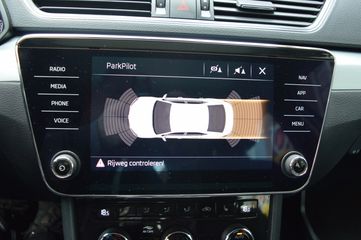 Voertuigafbeelding 3