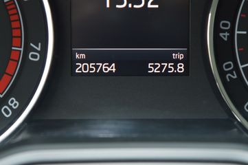 Voertuigafbeelding 7