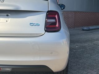 Voertuigafbeelding 23