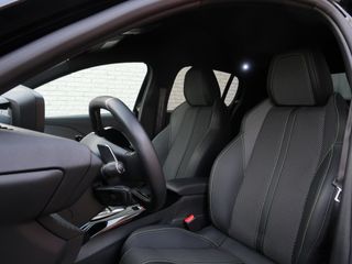 Voertuigafbeelding 8