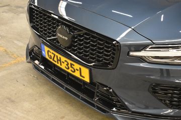 Voertuigafbeelding 6