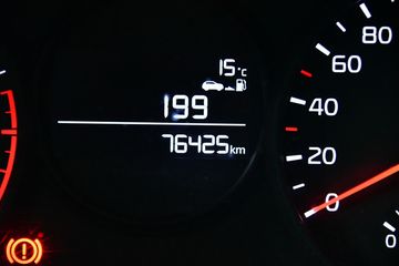 Voertuigafbeelding 9