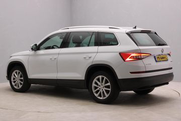 Voertuigafbeelding 2