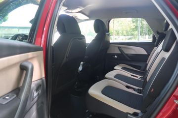 Voertuigafbeelding 20