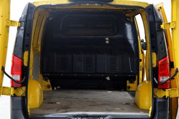 Voertuigafbeelding 4