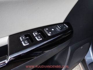 Voertuigafbeelding 17