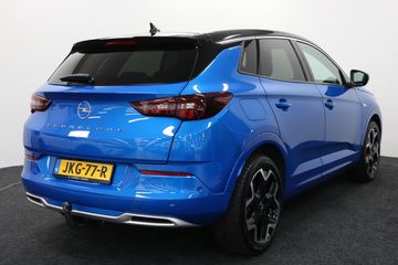 Voertuigafbeelding 8