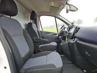 Voertuigafbeelding 6