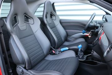 Voertuigafbeelding 16