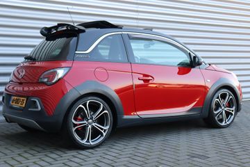 Voertuigafbeelding 6