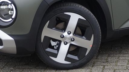 Voertuigafbeelding 2