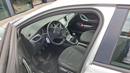 Voertuigafbeelding 4