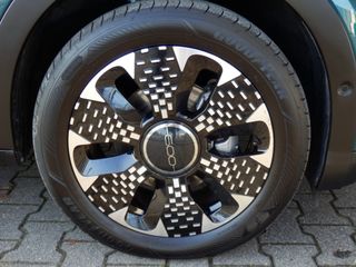 Voertuigafbeelding 17