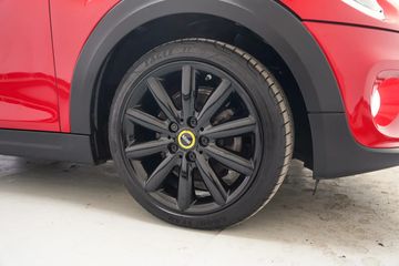 Voertuigafbeelding 32