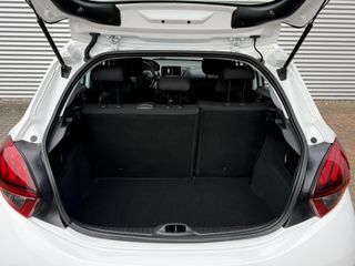 Voertuigafbeelding 18