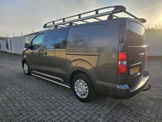 Voertuigafbeelding 2