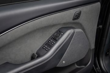 Voertuigafbeelding 30