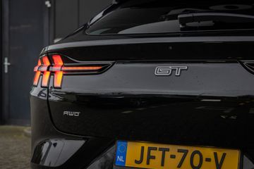 Voertuigafbeelding 33