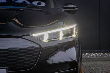 Voertuigafbeelding 35