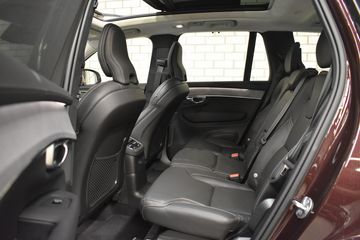 Voertuigafbeelding 6