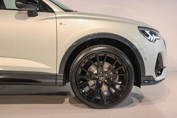 Voertuigafbeelding 17