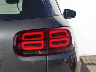 Voertuigafbeelding 37