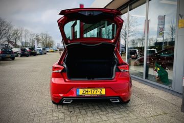 Voertuigafbeelding 10