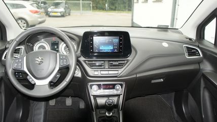 Voertuigafbeelding 9