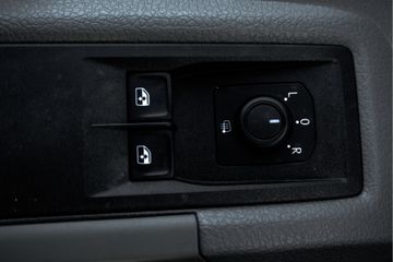 Voertuigafbeelding 24