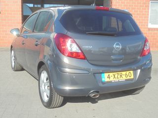 Voertuigafbeelding 4