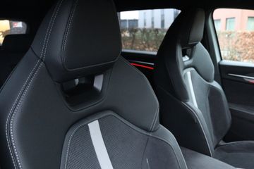 Voertuigafbeelding 32