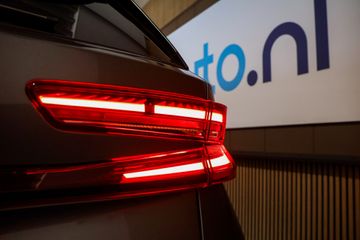 Voertuigafbeelding 6