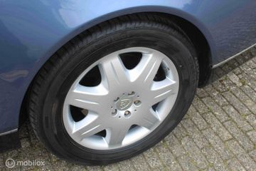 Voertuigafbeelding 34