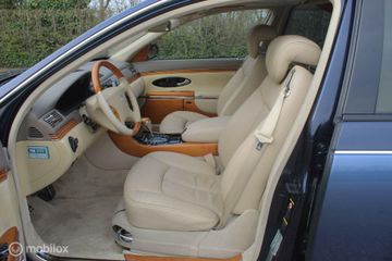 Voertuigafbeelding 38