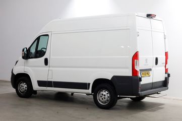 Voertuigafbeelding 9