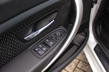 Voertuigafbeelding 35