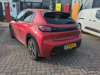 Voertuigafbeelding 3