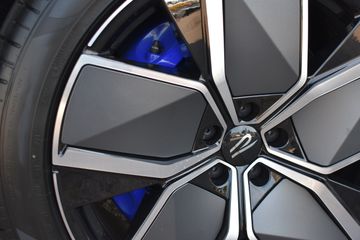 Voertuigafbeelding 9