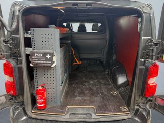 Voertuigafbeelding 10