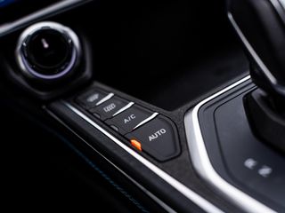 Voertuigafbeelding 48