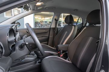 Voertuigafbeelding 12