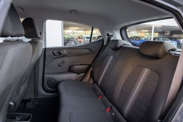 Voertuigafbeelding 13