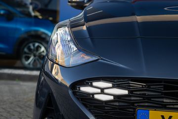 Voertuigafbeelding 6