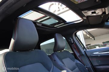 Voertuigafbeelding 11