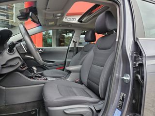 Voertuigafbeelding 12