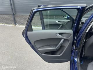 Voertuigafbeelding 21