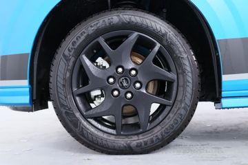 Voertuigafbeelding 9