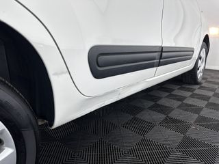 Voertuigafbeelding 28