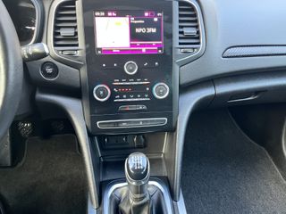 Voertuigafbeelding 11