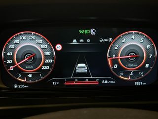 Voertuigafbeelding 10